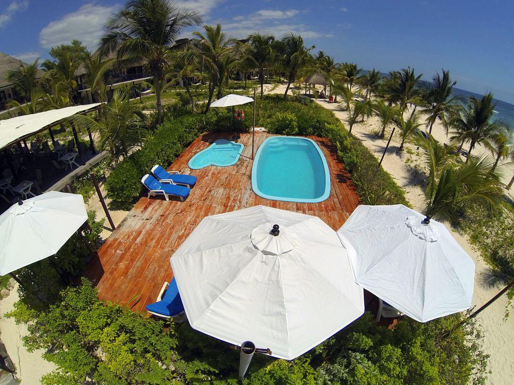 Hotel Cabana Los Lirios Tulum Exterior photo