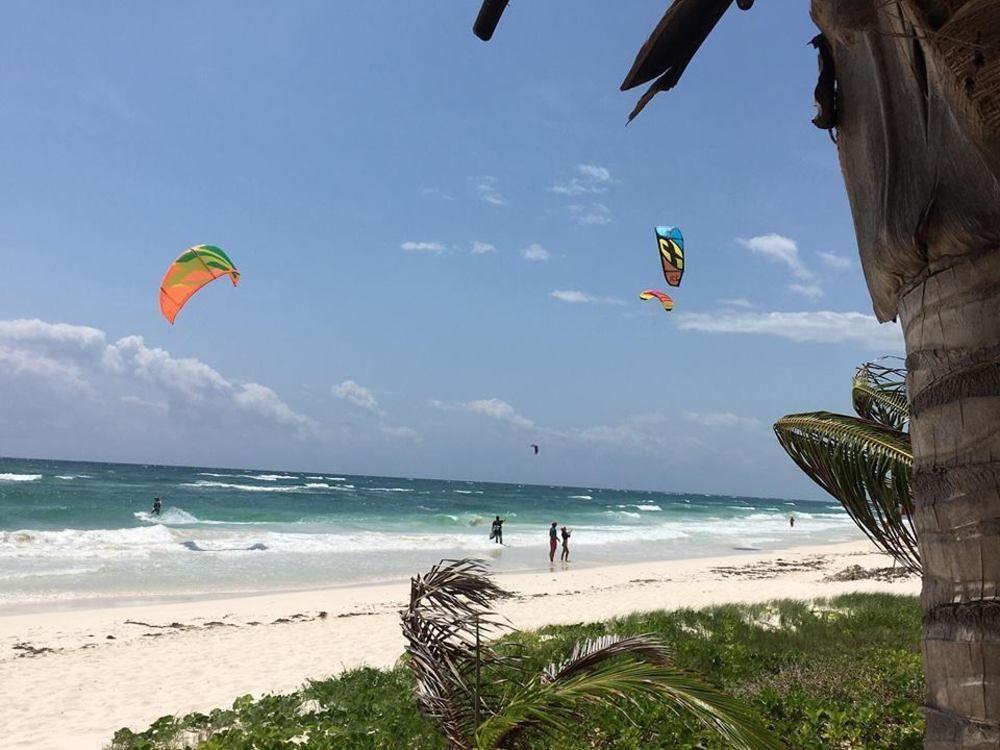 Hotel Cabana Los Lirios Tulum Exterior photo