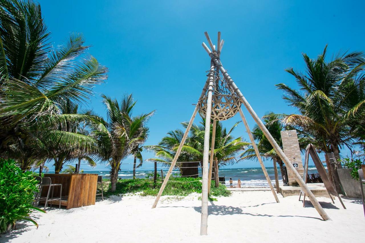 Hotel Cabana Los Lirios Tulum Exterior photo